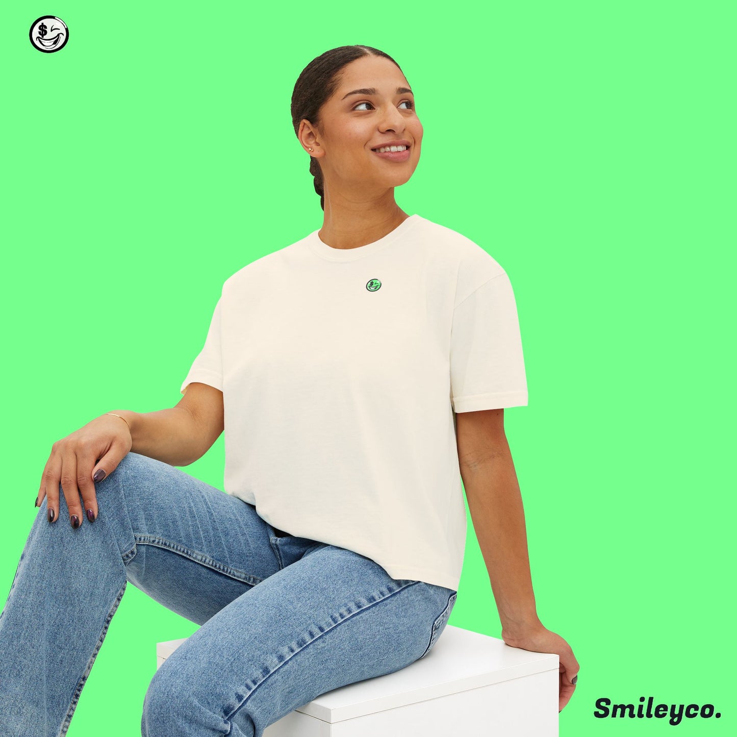 Smiley Graphic Boxy Tee - Women's Casual T-Shirt for Fun and Relaxation