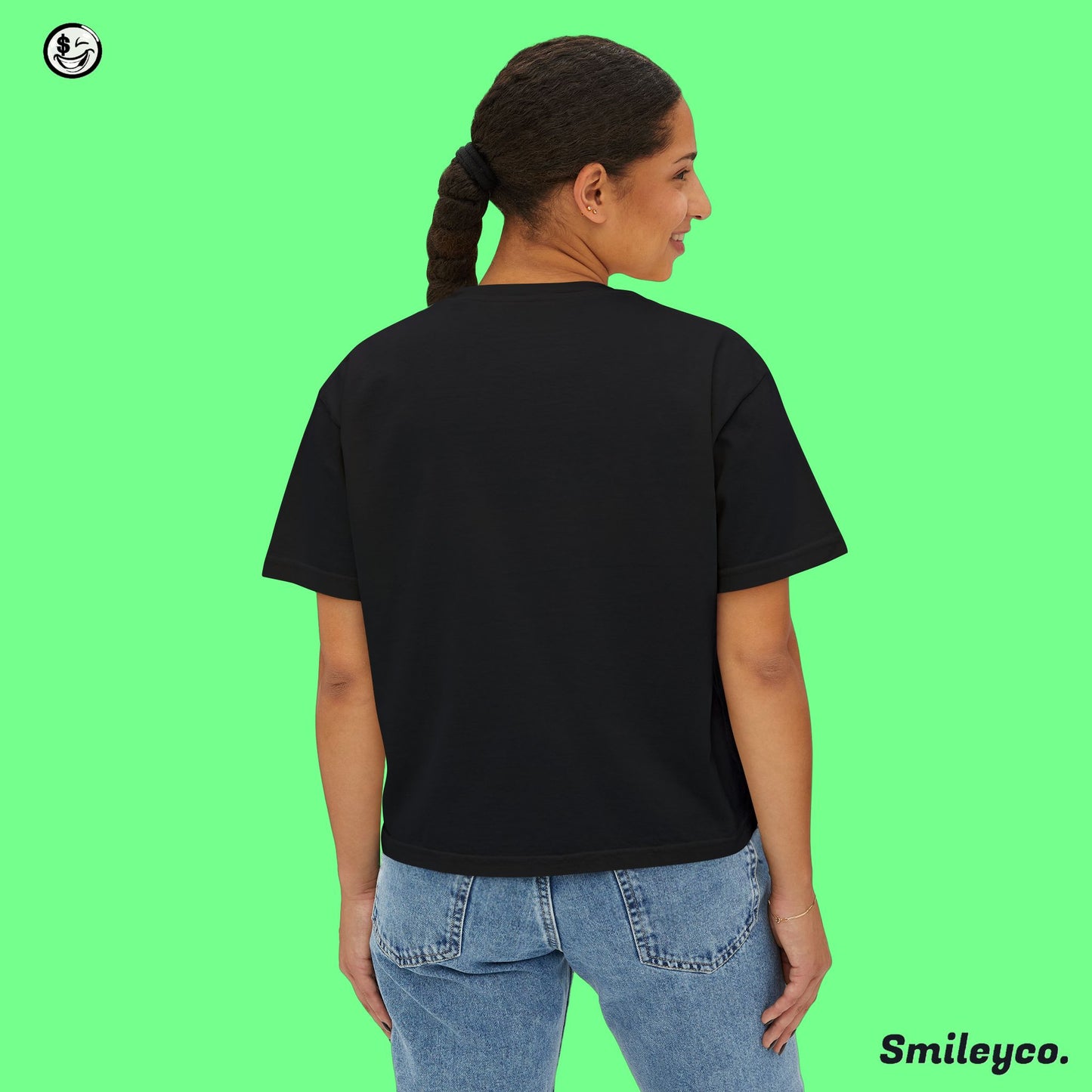 Smiley Graphic Boxy Tee - Women's Casual T-Shirt for Fun and Relaxation