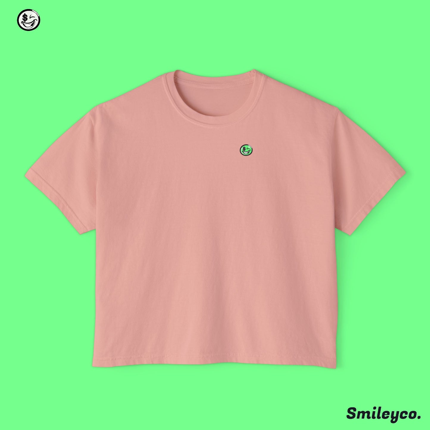 Smiley Graphic Boxy Tee - Women's Casual T-Shirt for Fun and Relaxation